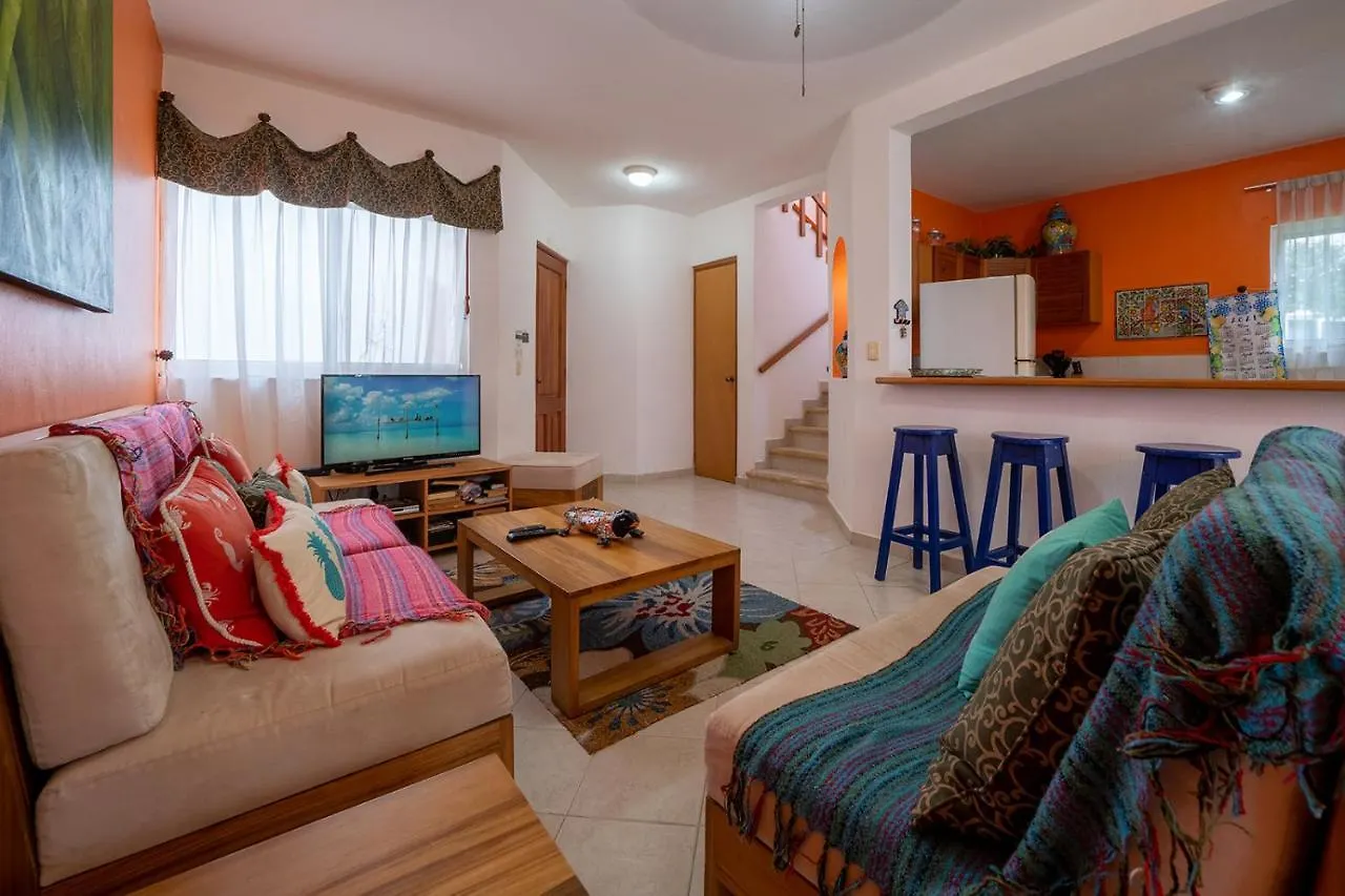 פלאייה דל כרמן Condo Quintas Pakal - Playacar Phase 2 With Pool - At Quintas Pakal Complex 0*, פלאייה דל כרמן