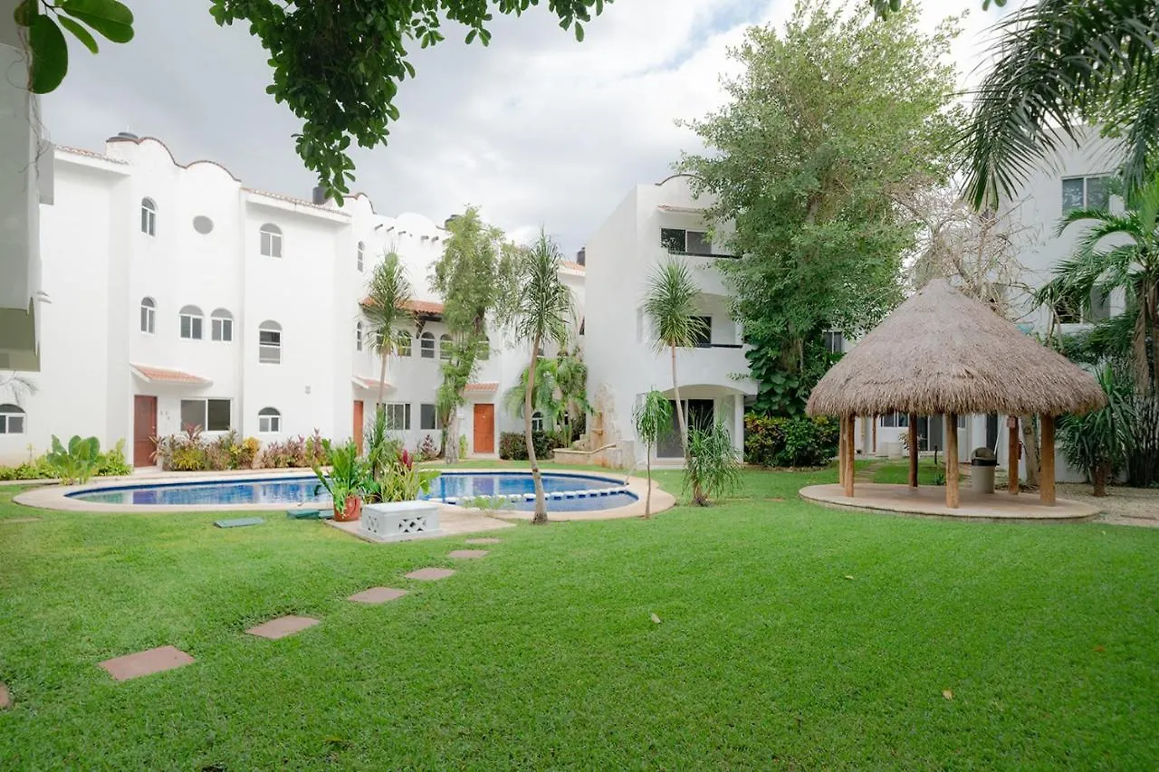 Condo Quintas Pakal - Playacar Phase 2 With Pool - At Quintas Pakal Complex Playa del Carmen